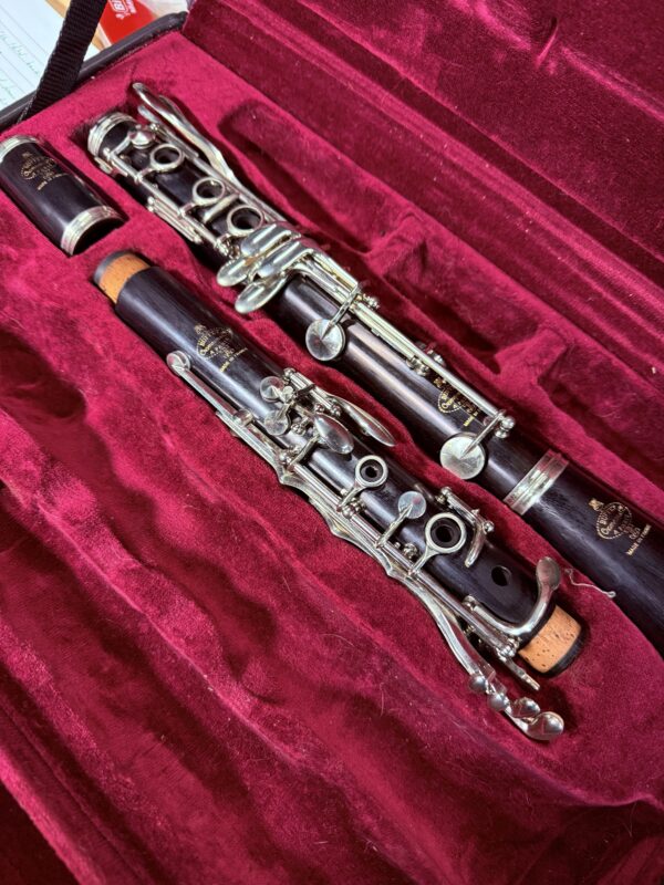Buffet R13 A Clarinet #563xxx (Nickel) - Image 3