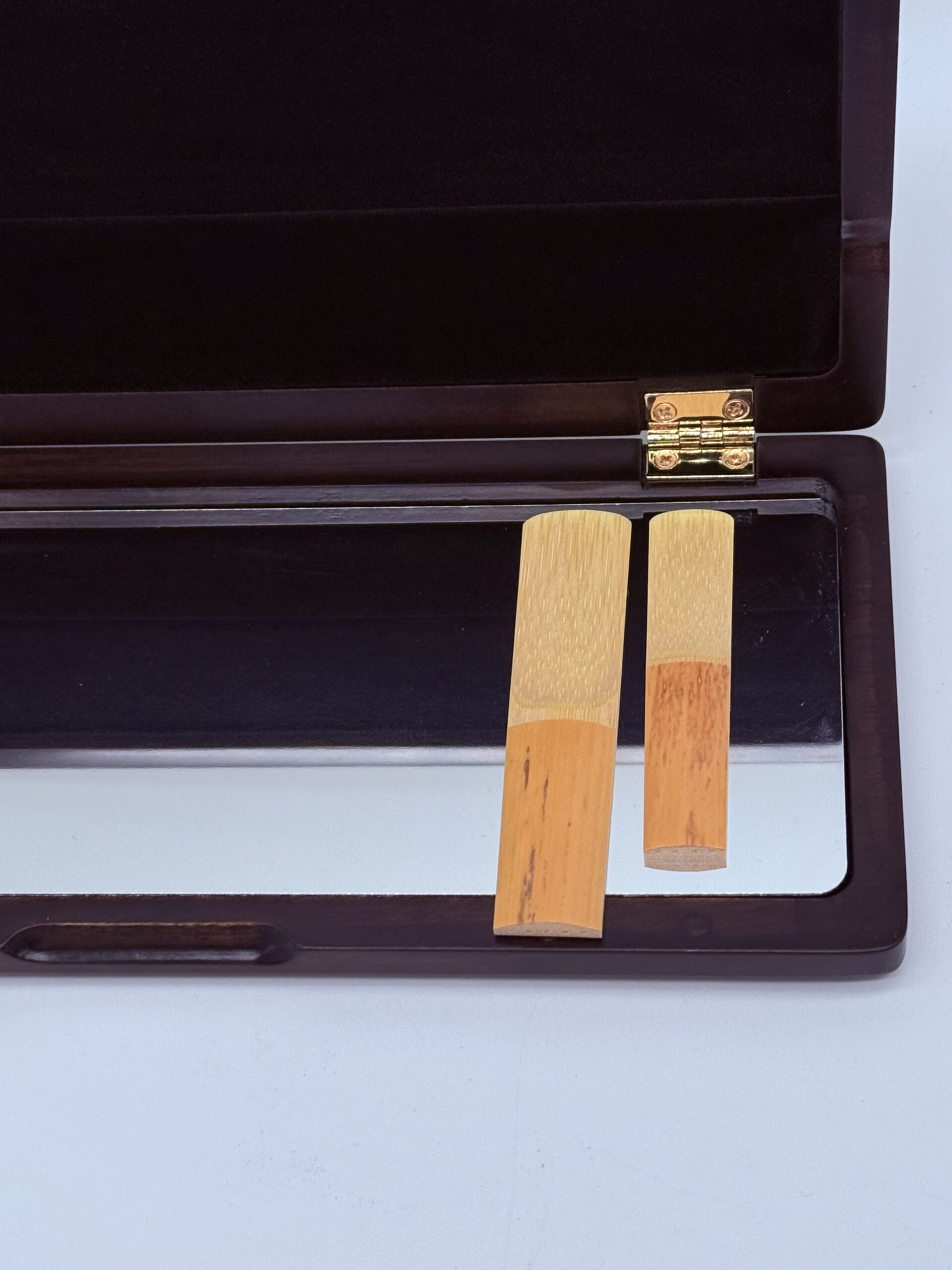 Copeland Custom Wood Reed Case (Walnut) - Image 6