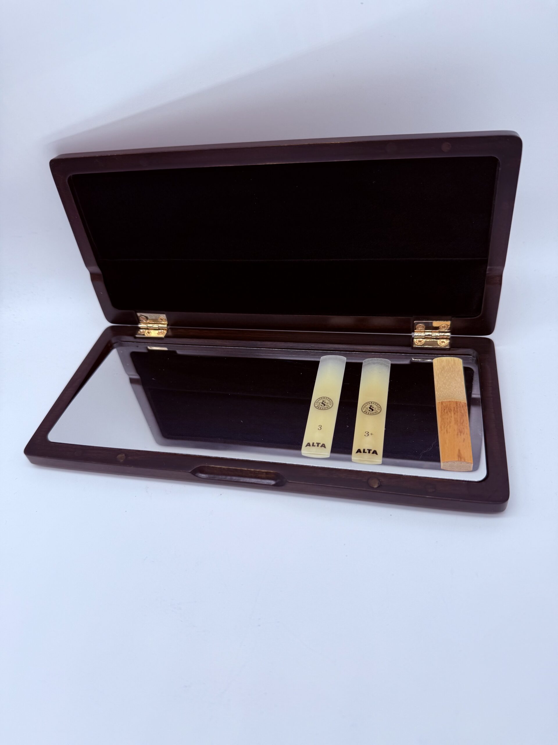 Copeland Custom Wood Reed Case (Walnut) - Image 7